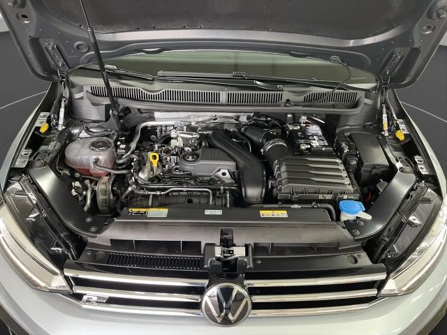 Volkswagen Touran 1.5 TSI R-Line