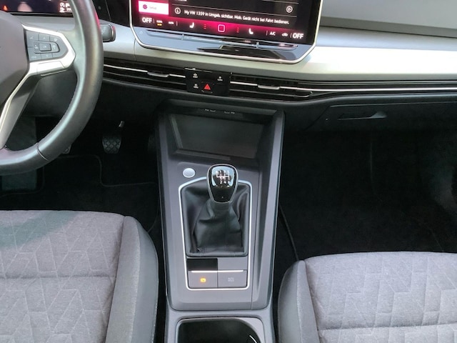 Volkswagen Golf 1.5 TSI Golf VIII Life