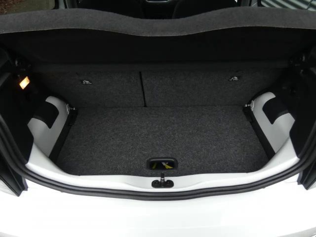 Volkswagen e-up! Plus Style