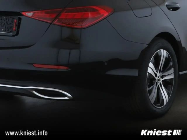 Mercedes-Benz C 180 AVANTGARDE Sedan