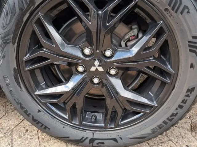 Mitsubishi Eclipse Cross 4WD PHEV