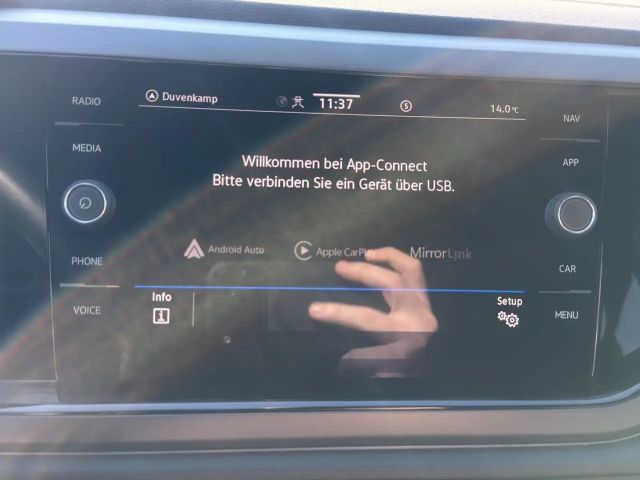 Volkswagen Taigo 1.5 TSI DSG R-Line