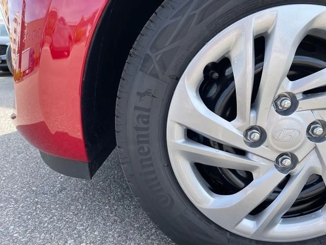 Hyundai i10 i Line Plus 1,0 MT a3bp0