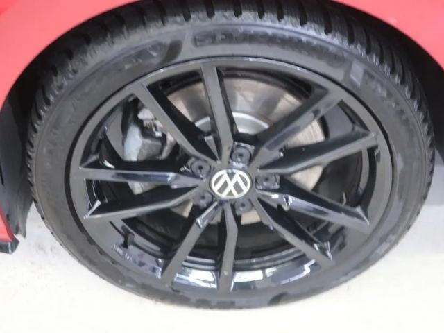 Volkswagen Golf DSG R-Line Variant