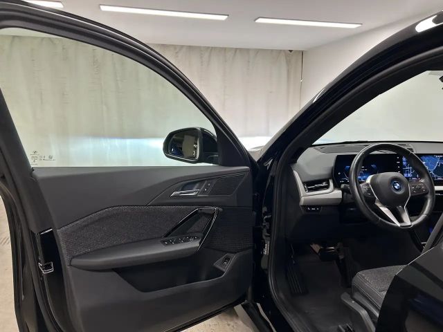 BMW iX1 xDrive30