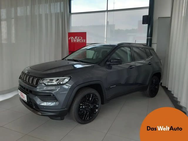 Jeep Compass 1.5 Multiair Upland T4 FWD DCT7