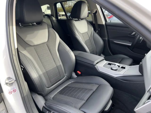 BMW 320 320d Touring xDrive