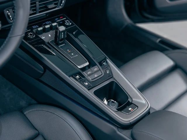 Porsche 911 4 Cabrio Carrera Coupé GTS