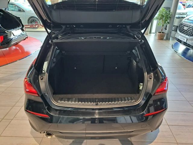 BMW 118 118i Advantage pakket Sedan