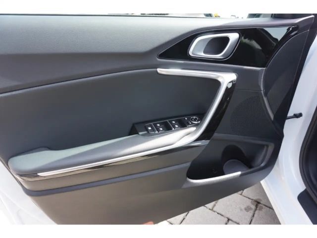 Kia Ceed 1.0T 100 48V Ultimate DCT Navi Indukt. Kamera SHZ