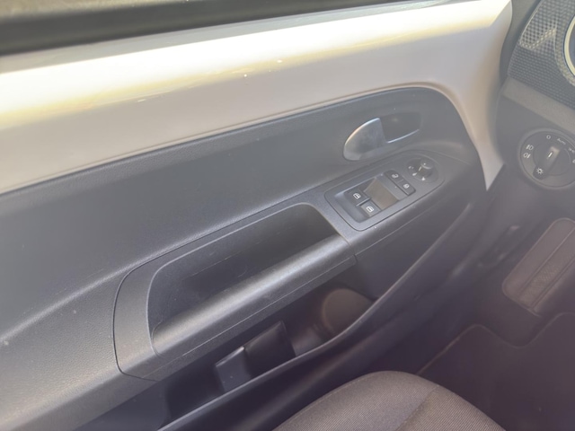 Volkswagen up! 1.0 TSI