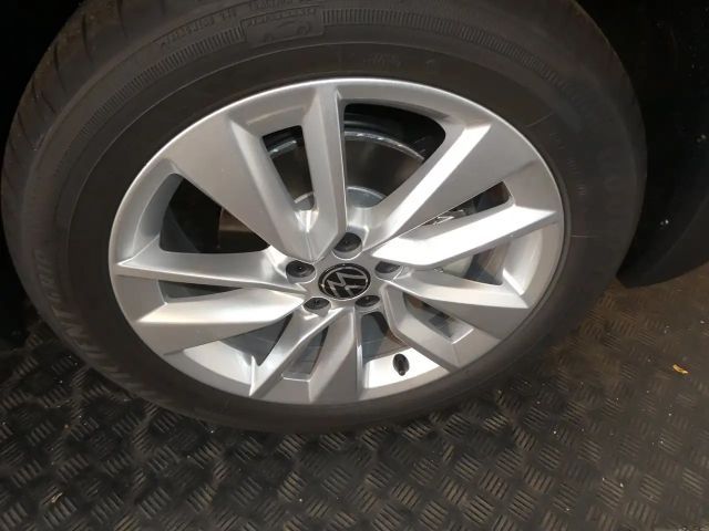 Volkswagen T-Cross Friends TSI