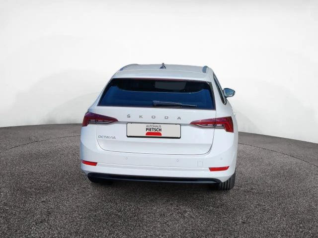 Skoda Octavia 1.5 TSI Ambition Combi