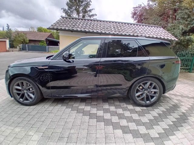 Land Rover Range Rover Sport D300 Dynamic SE