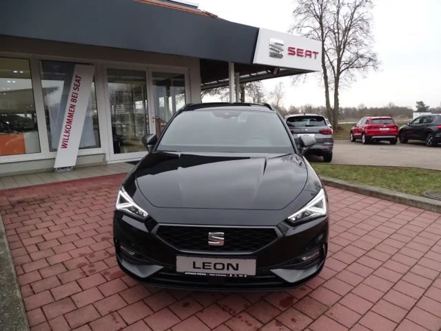 Seat Leon 2.0 TDI DSG FR-lijn Sportstourer