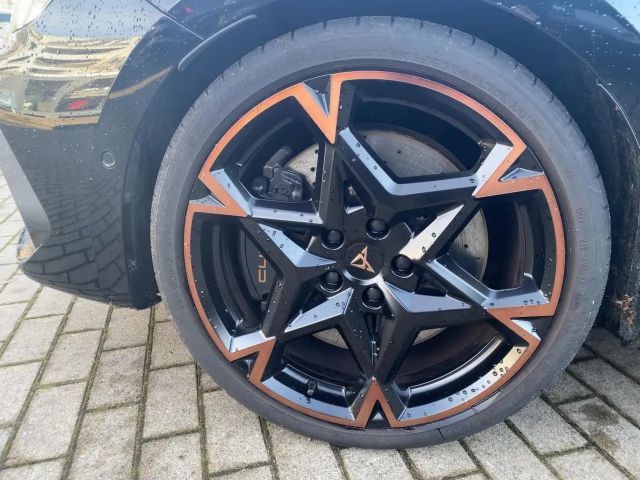 Cupra Leon 2.0 TSI 4Drive DSG VZ