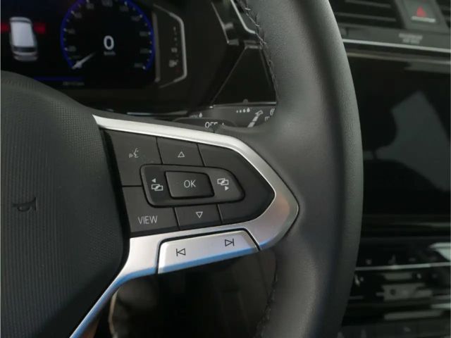 Volkswagen Touran 2.0 TDI Highline R-Line Style