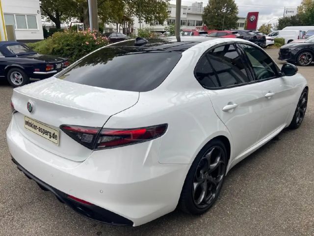 Alfa Romeo Giulia Q4
