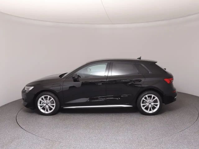 Audi A3 40 TFSI Hybride Sedan