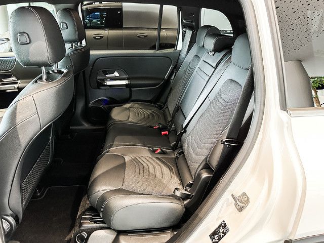 Mercedes-Benz EQB 250