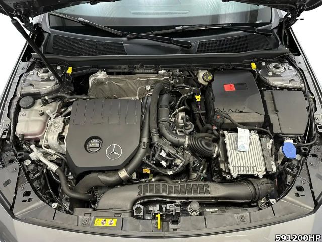 Mercedes-Benz A 200 AMG Line