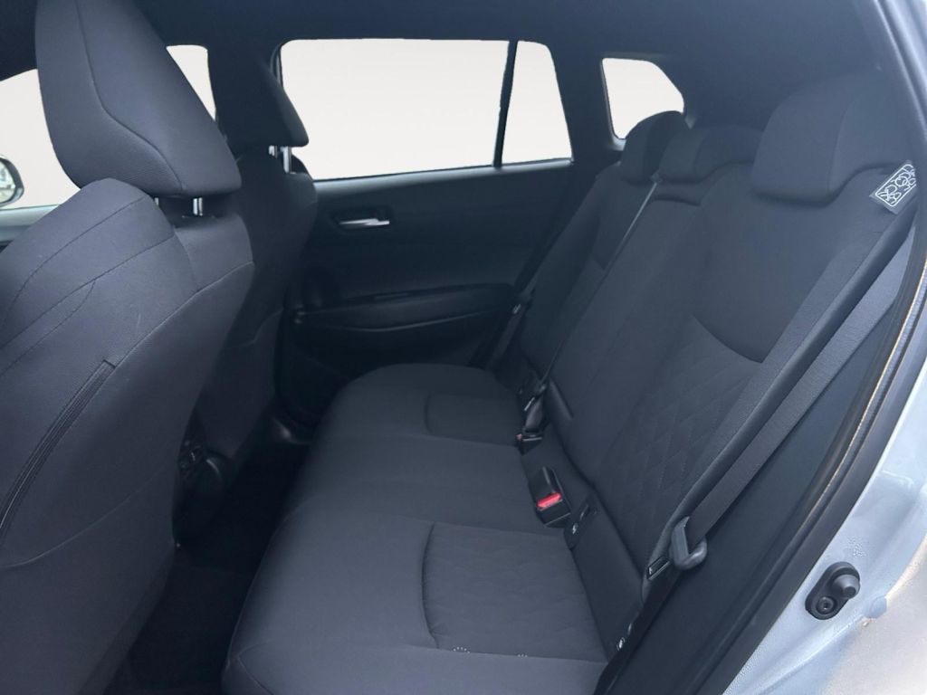 Toyota Corolla Cross 5-deurs Team D