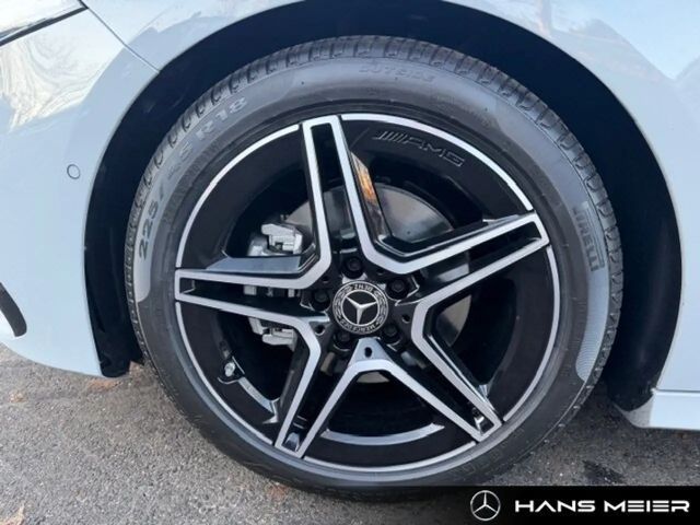 Mercedes-Benz A 200 AMG Line