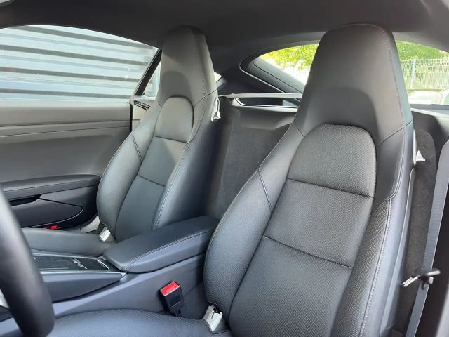 Porsche Cayman 718 Coupé