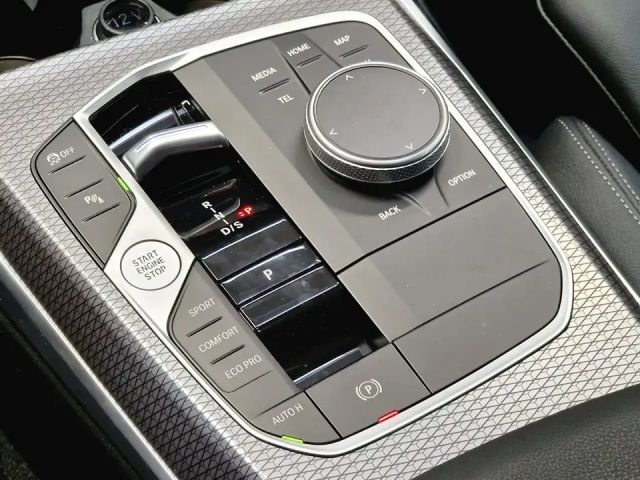 BMW 320 320d Sedan xDrive