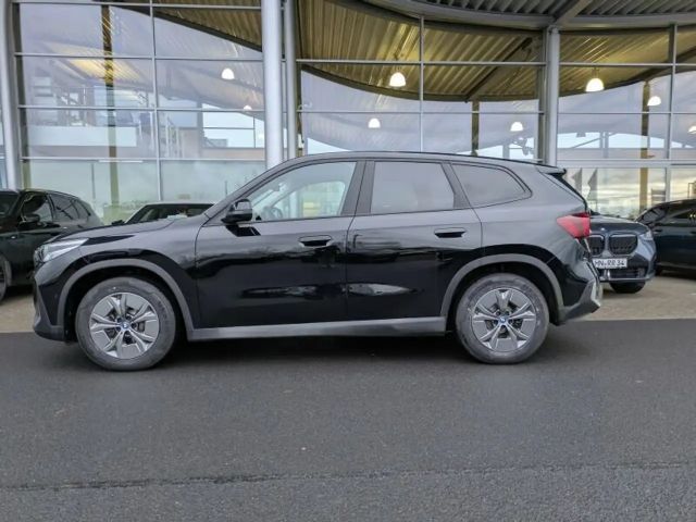 BMW iX1 xDrive30