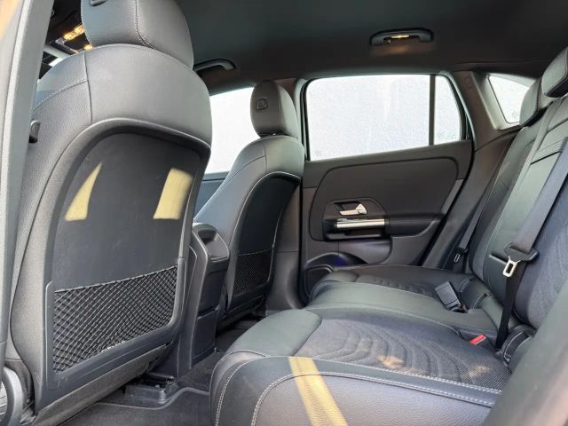 Mercedes-Benz EQA 300 4MATIC