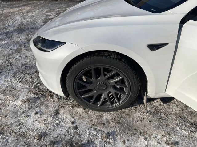 Tesla Model 3 Dual Motor Long Range