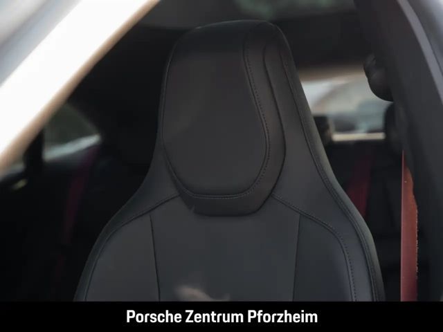 Porsche Taycan 4S Cross Turismo