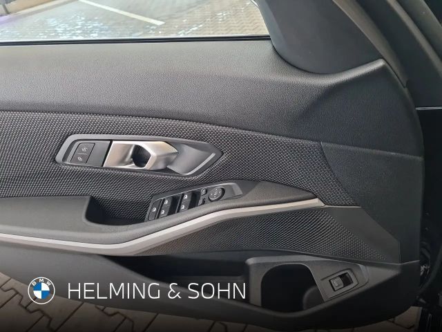 BMW 320 320i Advantage pakket Touring