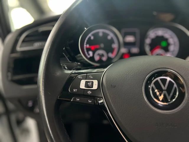 Volkswagen Touran 2.0 TDI Highline