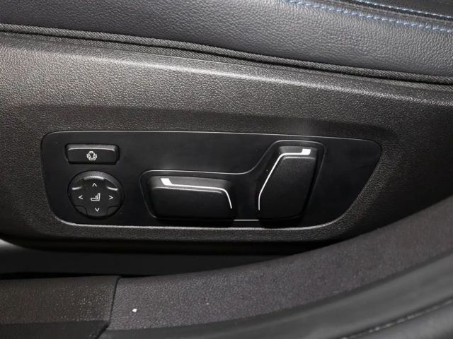 BMW 330 330i M-Sport Sedan