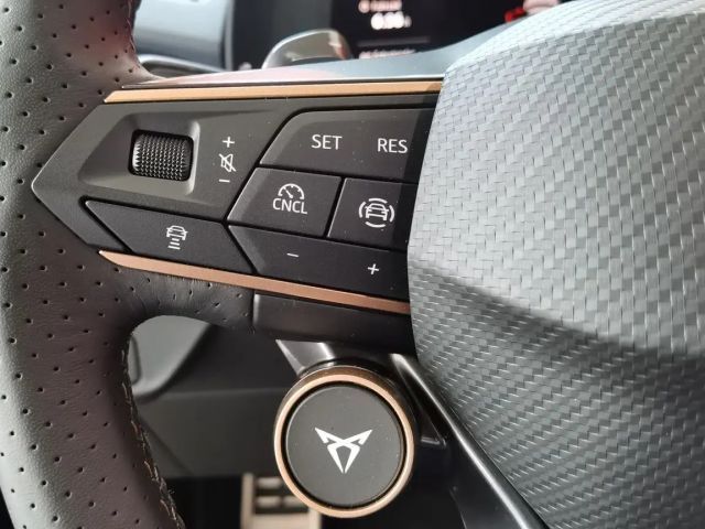 Cupra Terramar 1.5 e-Hybrid