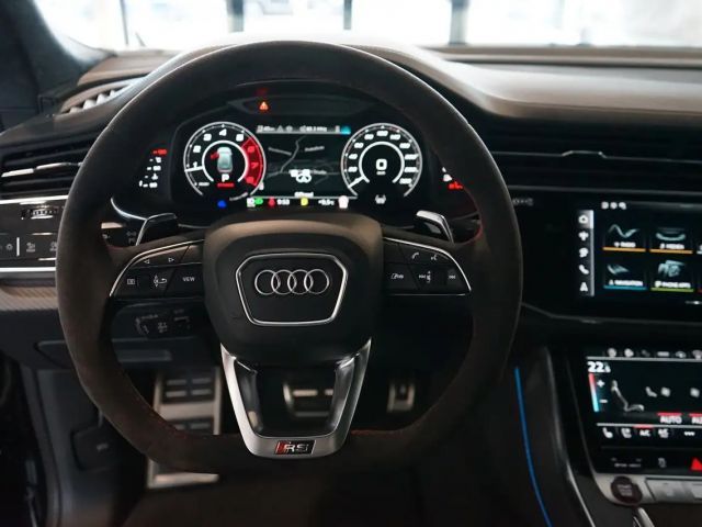 Audi RS Q8 Performance
