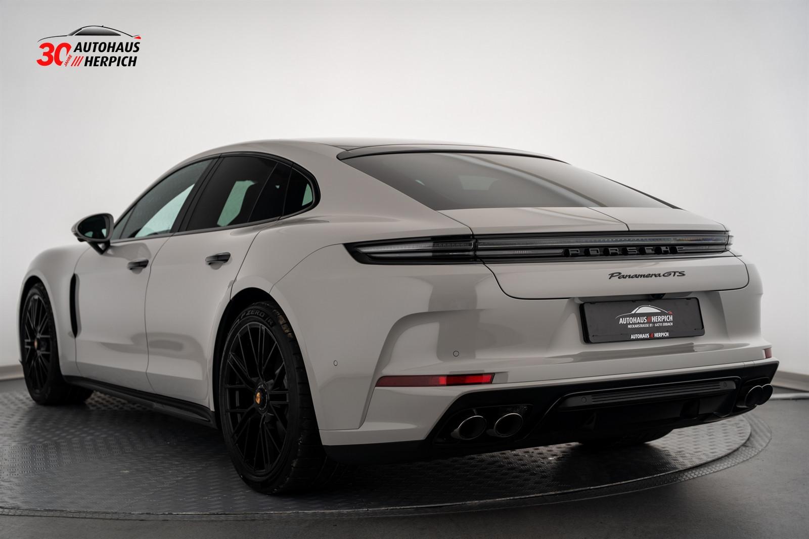 Porsche Panamera GTS