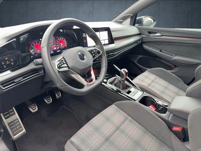 Volkswagen Golf 2.0 TSI GTI