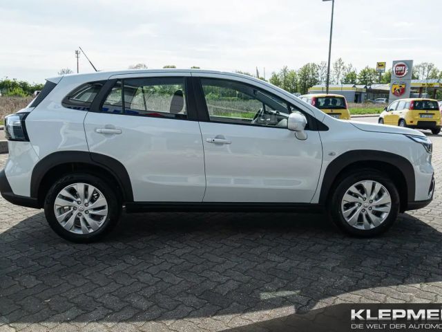 Suzuki SX4 S-Cross Hybrid
