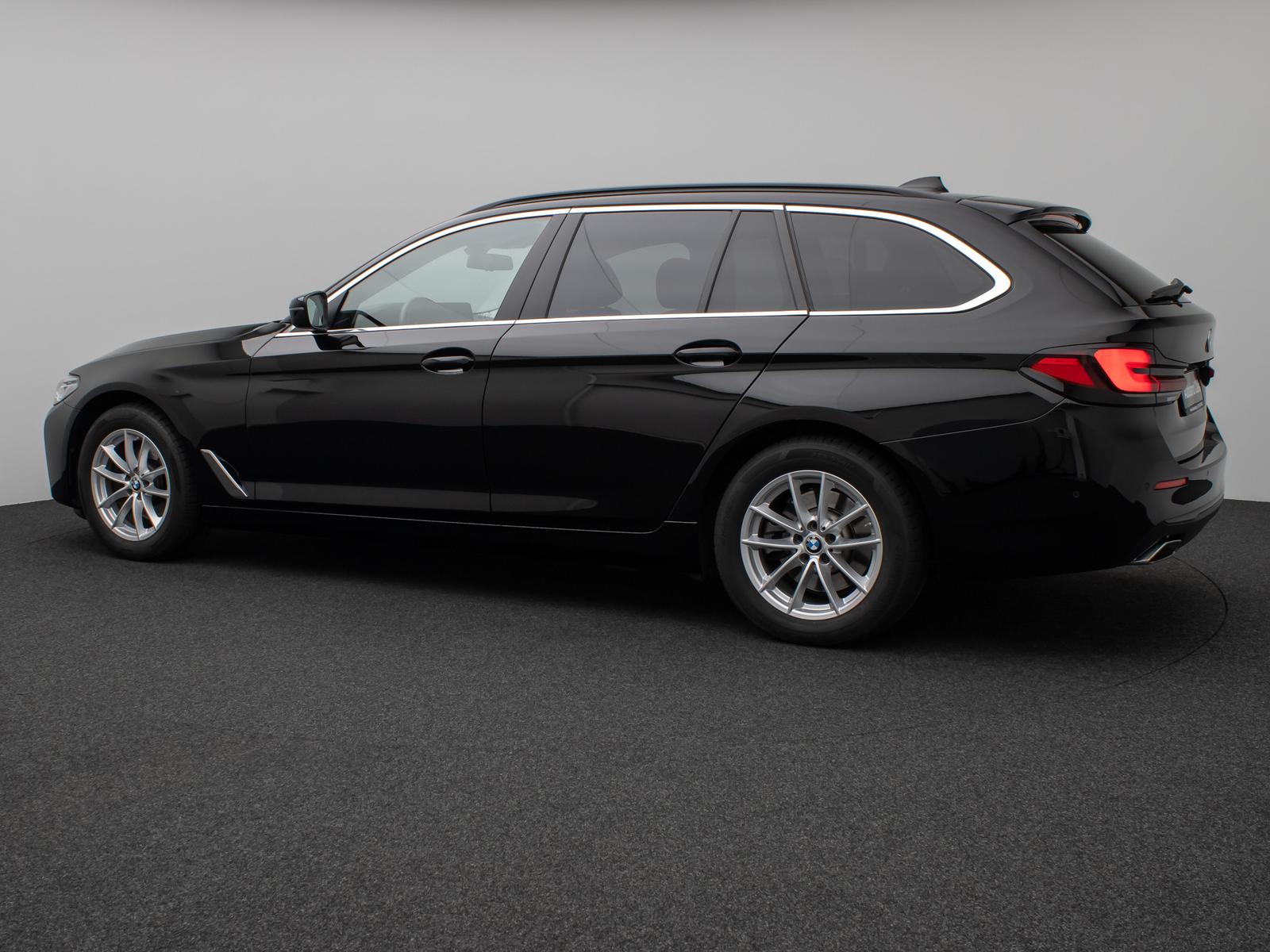 BMW 520 520d M-Sport