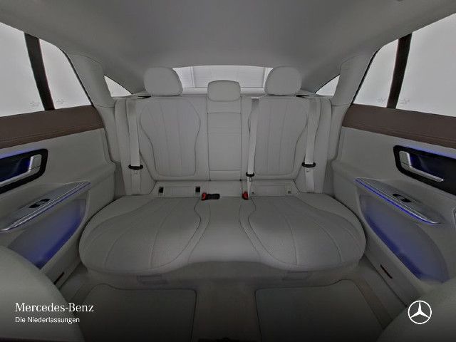 Mercedes-Benz EQE 300 Sedan