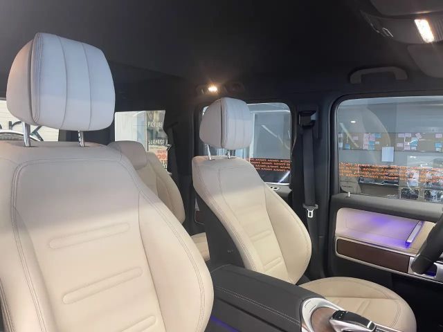 Mercedes-Benz G 400 AMG Line