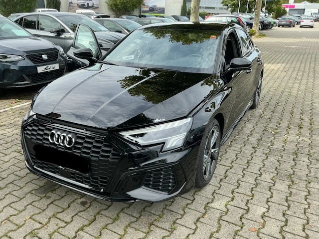 Audi A3 35 TFSI S-Tronic Sedan