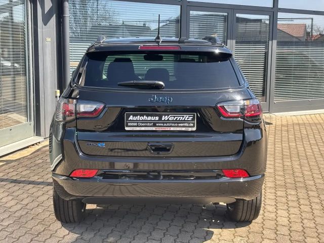 Jeep Compass 4xe Summit