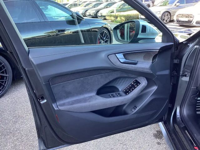 Audi S5 Avant Quattro S-Tronic