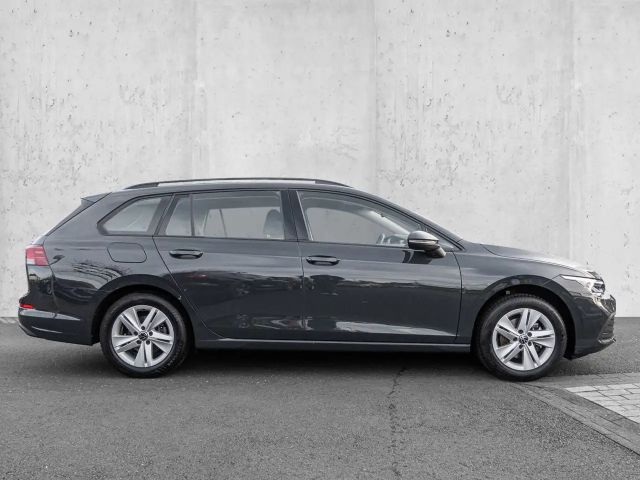 Volkswagen Golf 1.5 TSI Life Variant