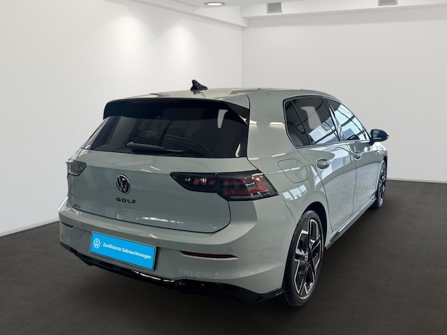 Volkswagen Golf 1.5 eTSI Golf VIII