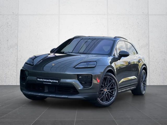 Porsche Macan 4